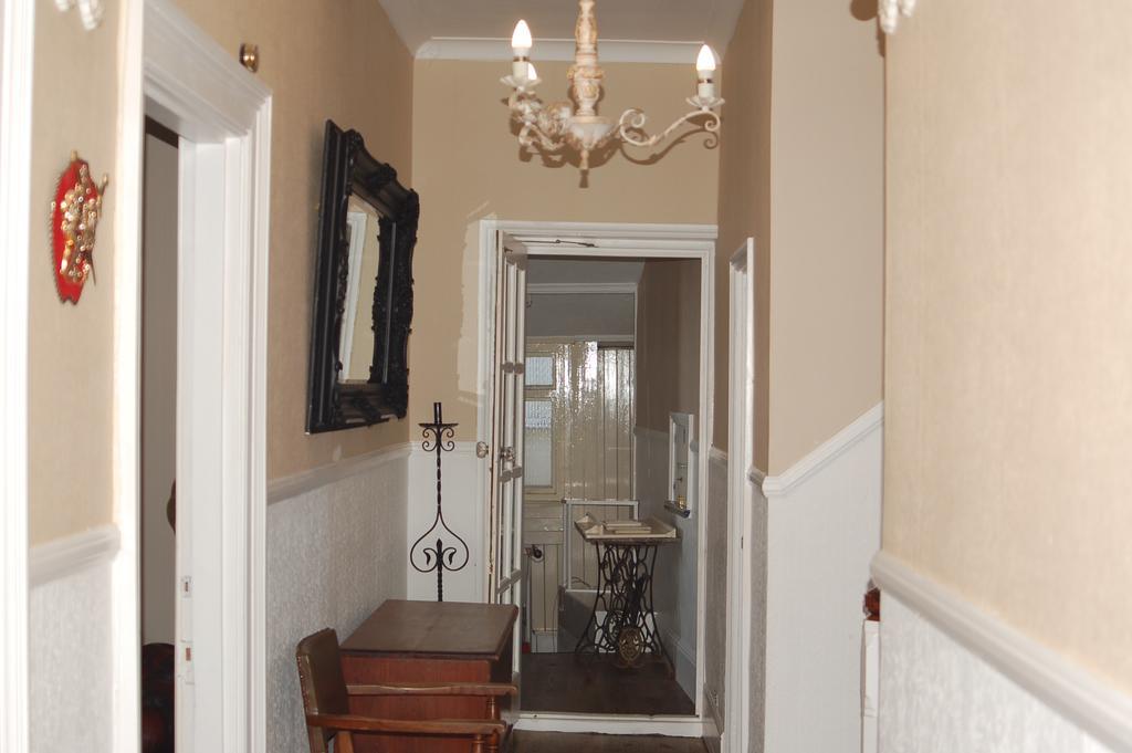 Knights Rest Bed & Breakfast Shanklin Bagian luar foto