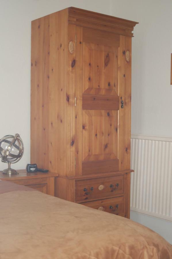 Knights Rest Bed & Breakfast Shanklin Bagian luar foto